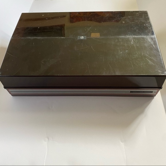 Vintage NES Video Game Center Hartzell Nintendo Storage Container Plastic - Picture 2 of 6